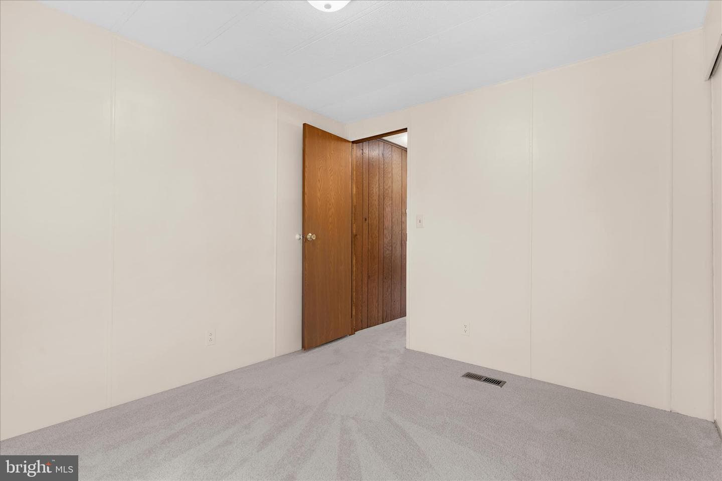 3 Park Lane photo 27