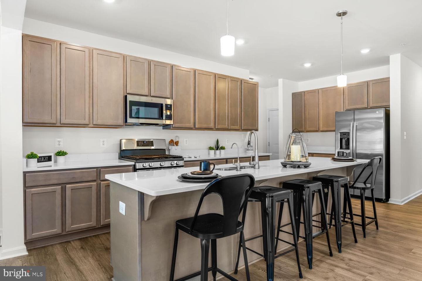 5654 Trafalgar Cir photo 13