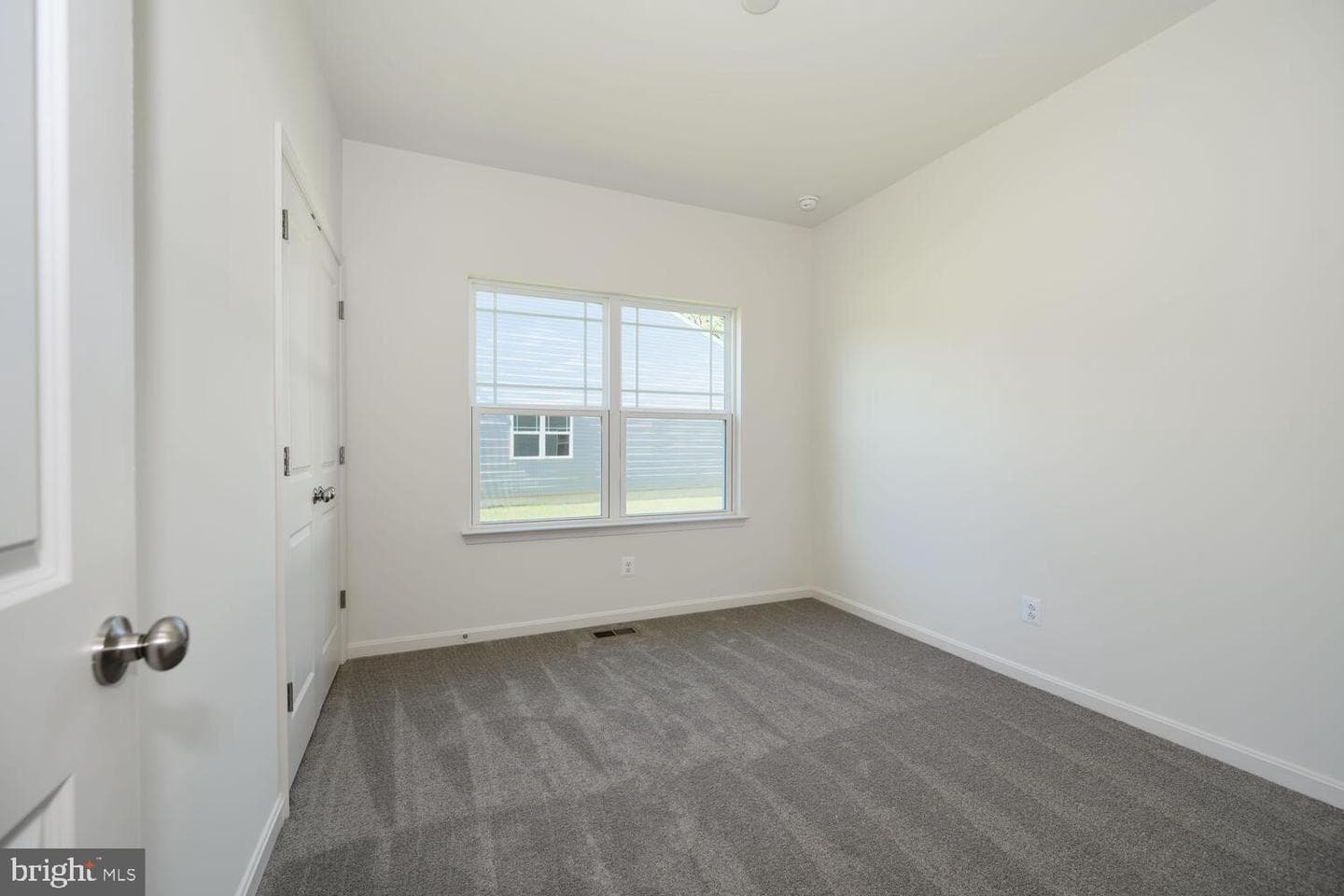 5654 Trafalgar Cir photo 28