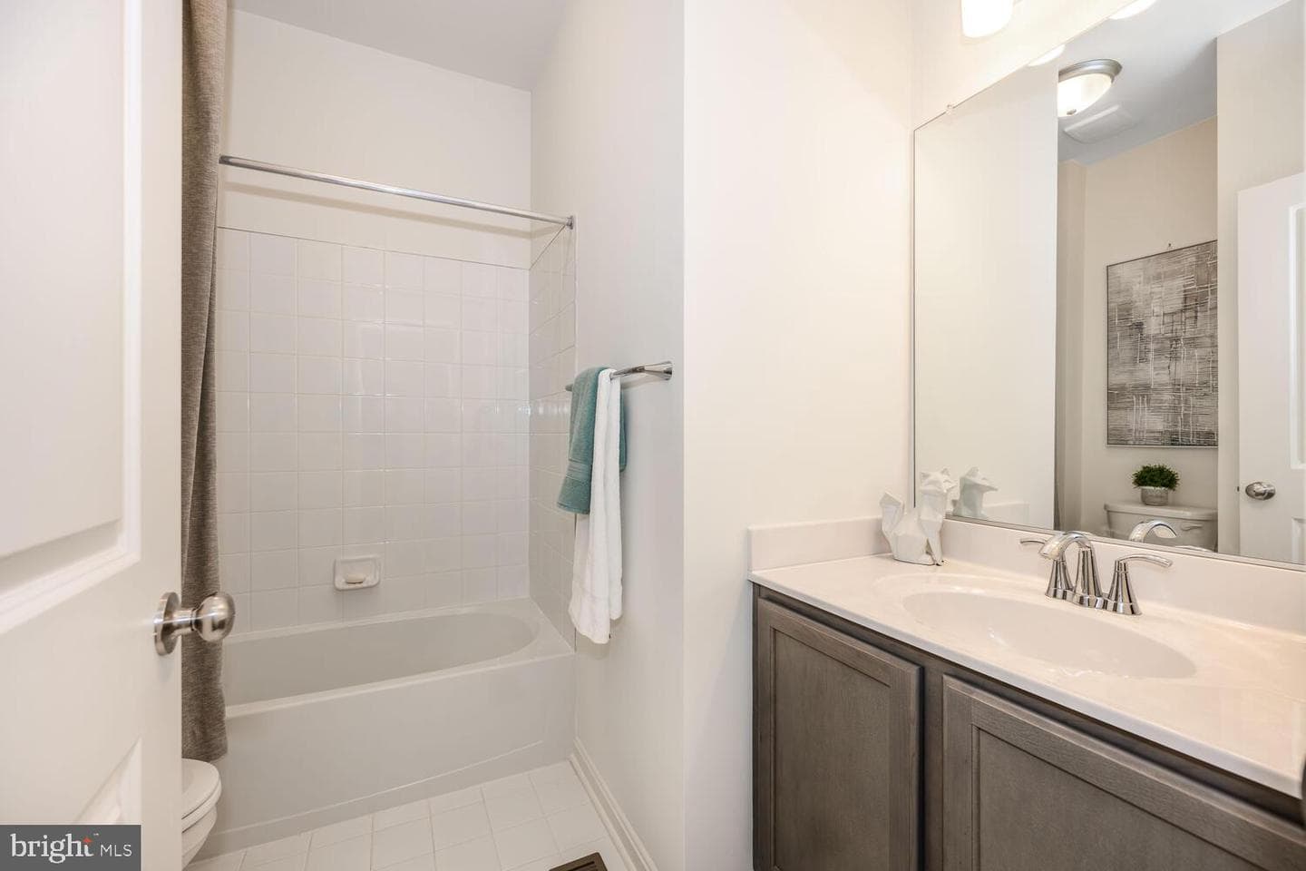 5654 Trafalgar Cir photo 29