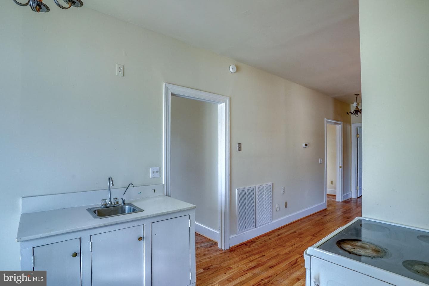 7852 Woodland Circle photo 18