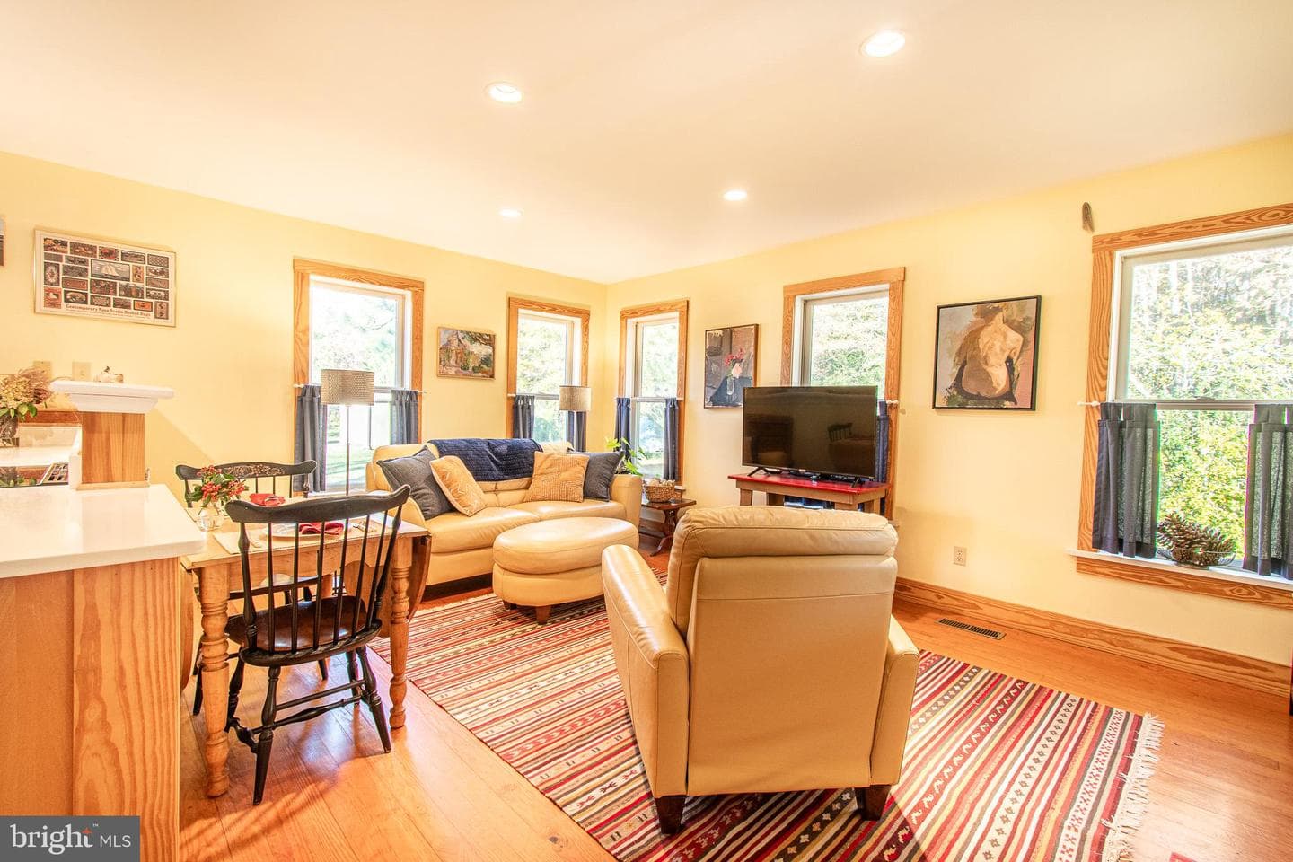 8805 Cummings Road photo 4