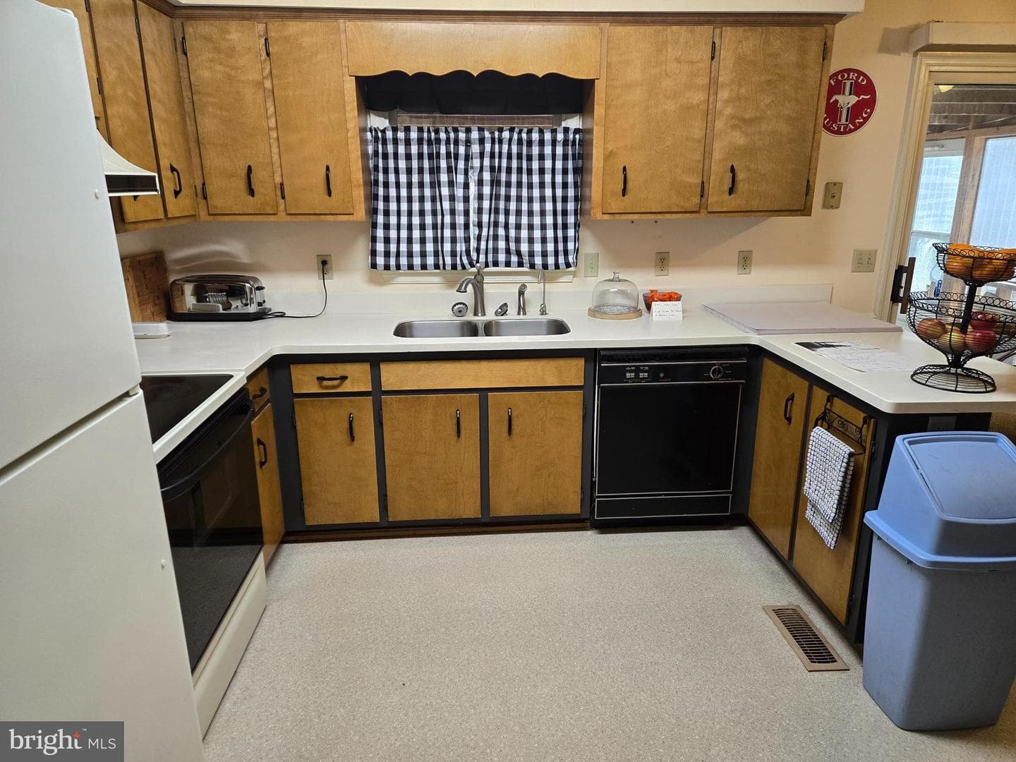 33293 Matthewstown Road photo 9