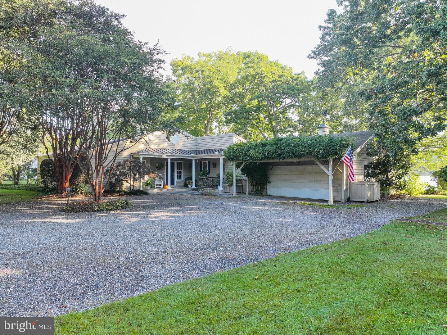 24390 Oakwood Park Road photo 4