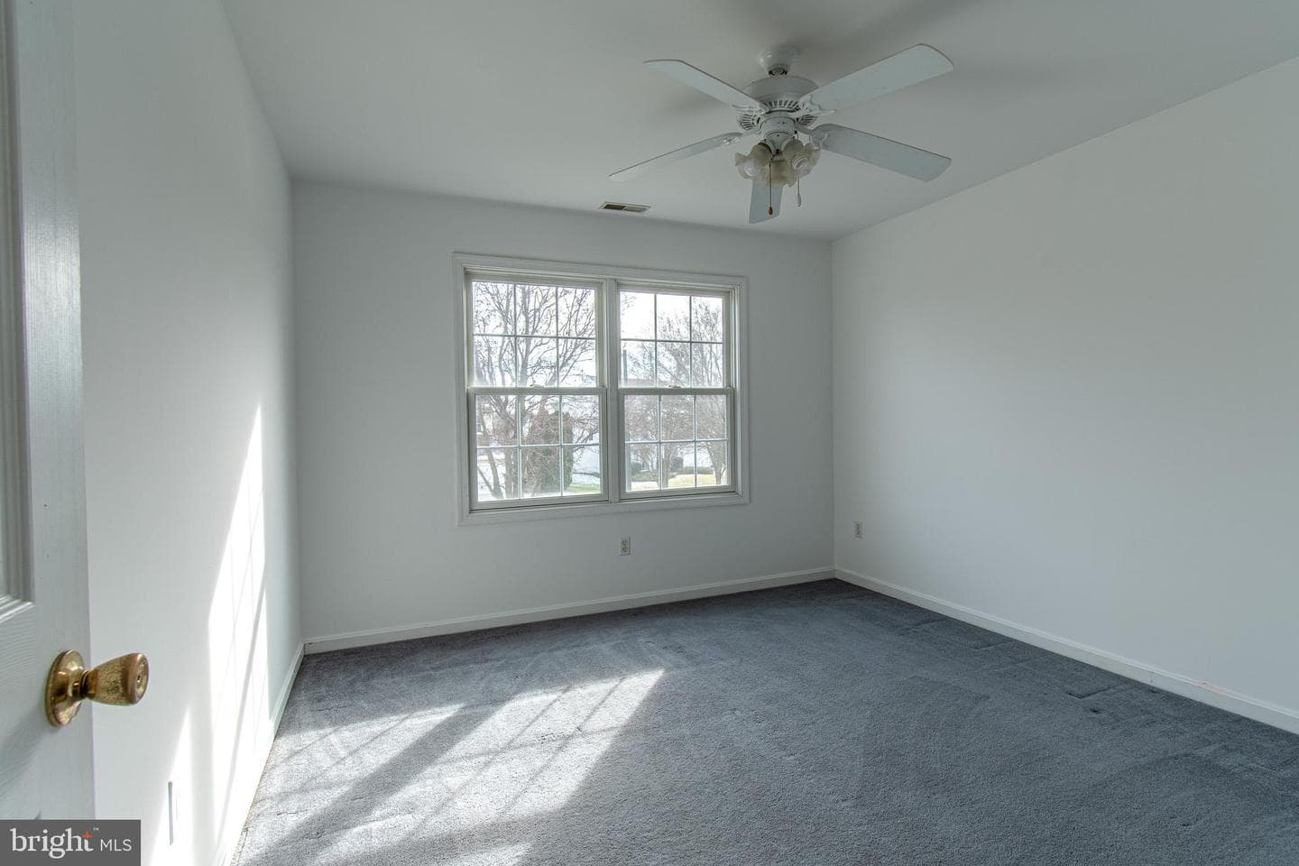 8800 Roundhouse Circle photo 27