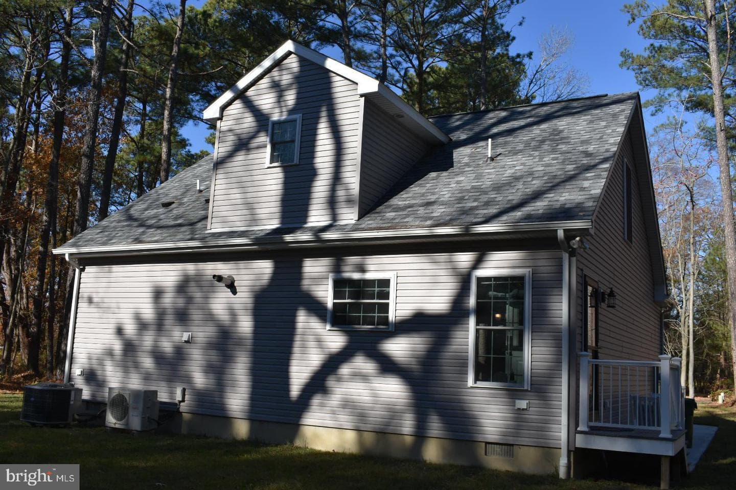 5744 Johns Way photo 4