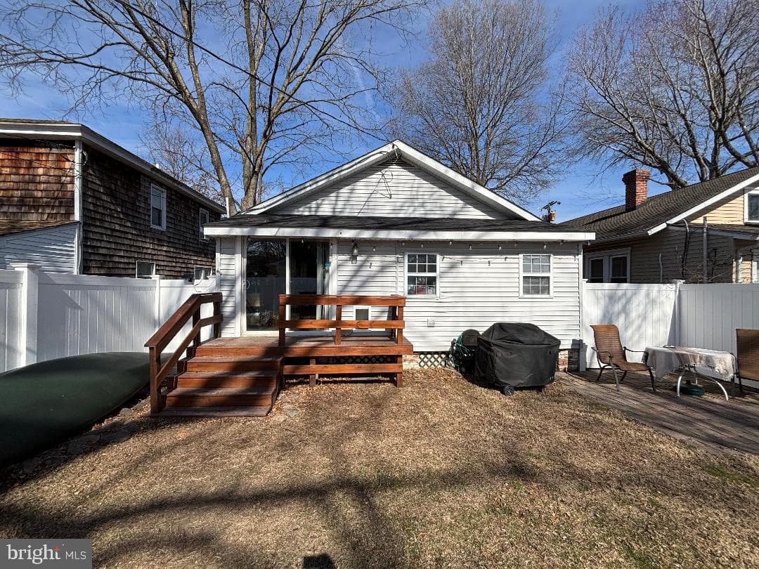 708 Dover Road photo 12