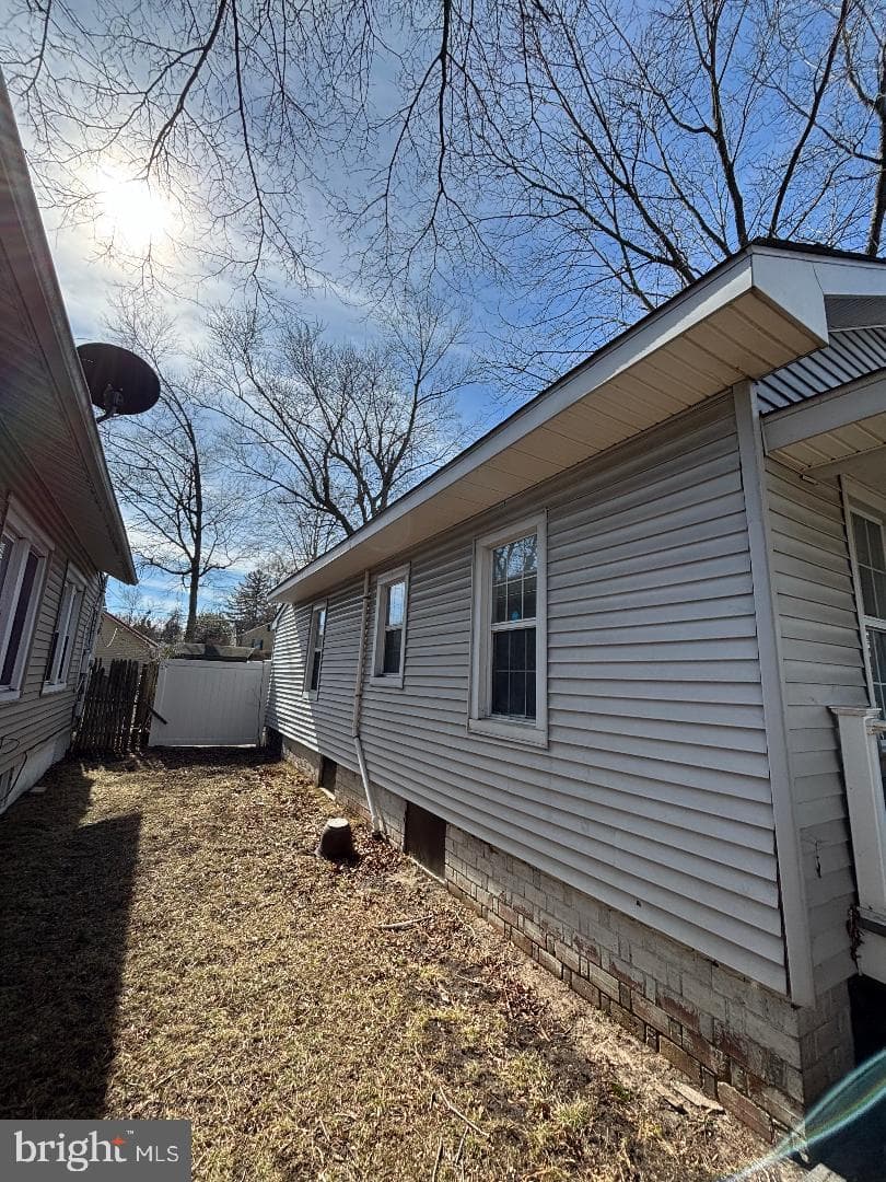 708 Dover Road photo 14