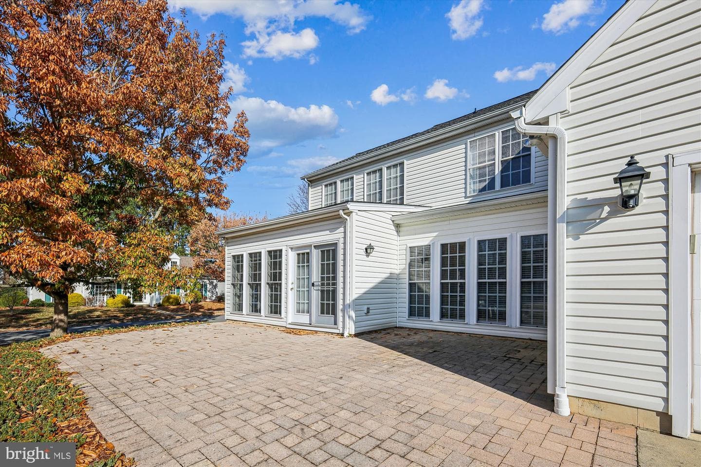 7459 Timothys Way photo 3