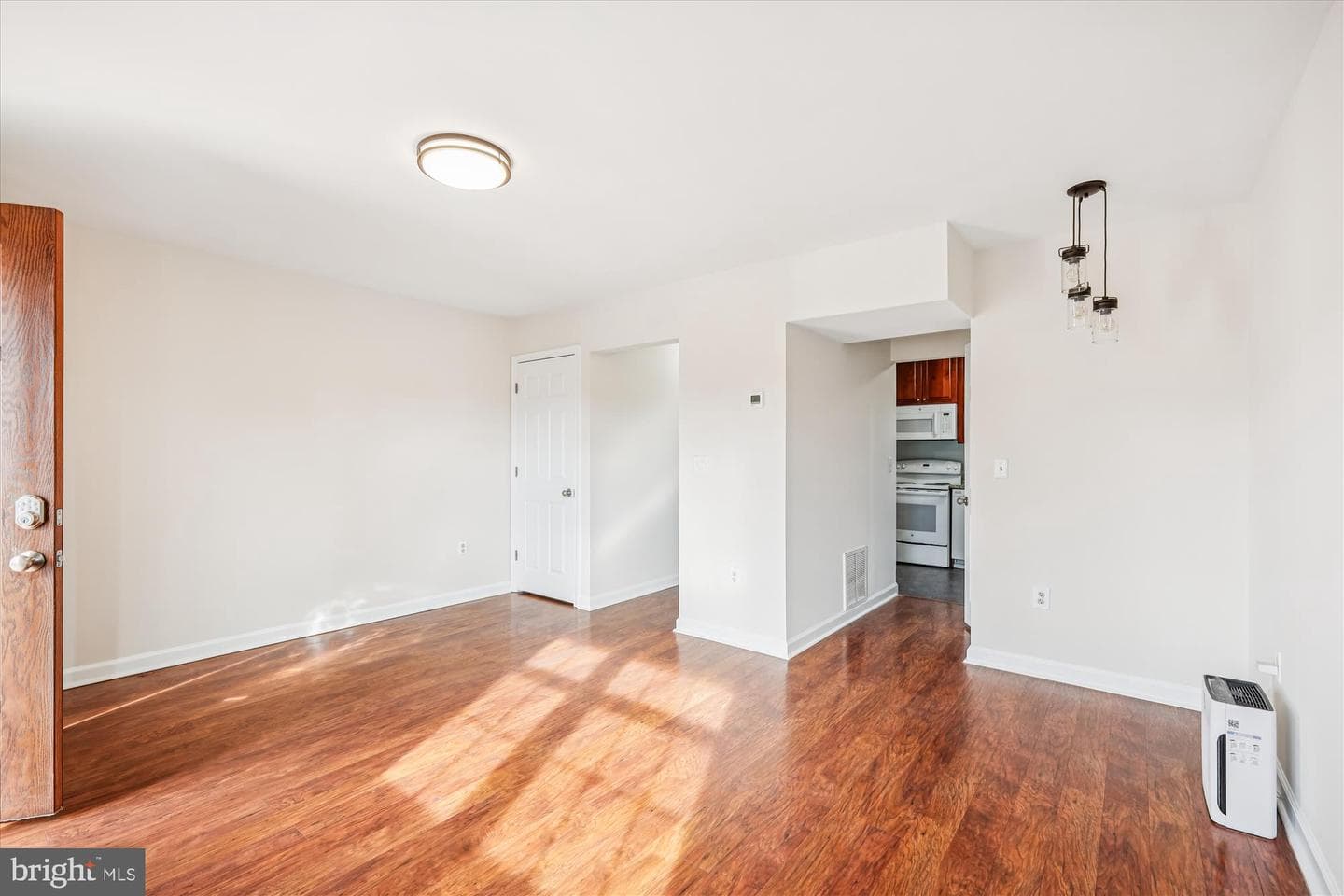 209 Webb Lane photo 13