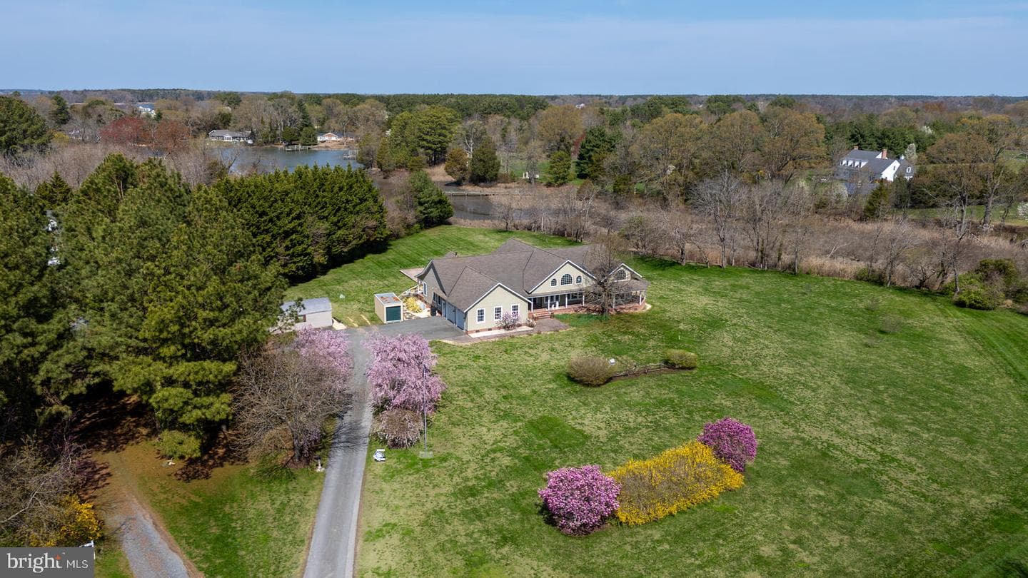7605 Pendleton Farm Lane photo 7