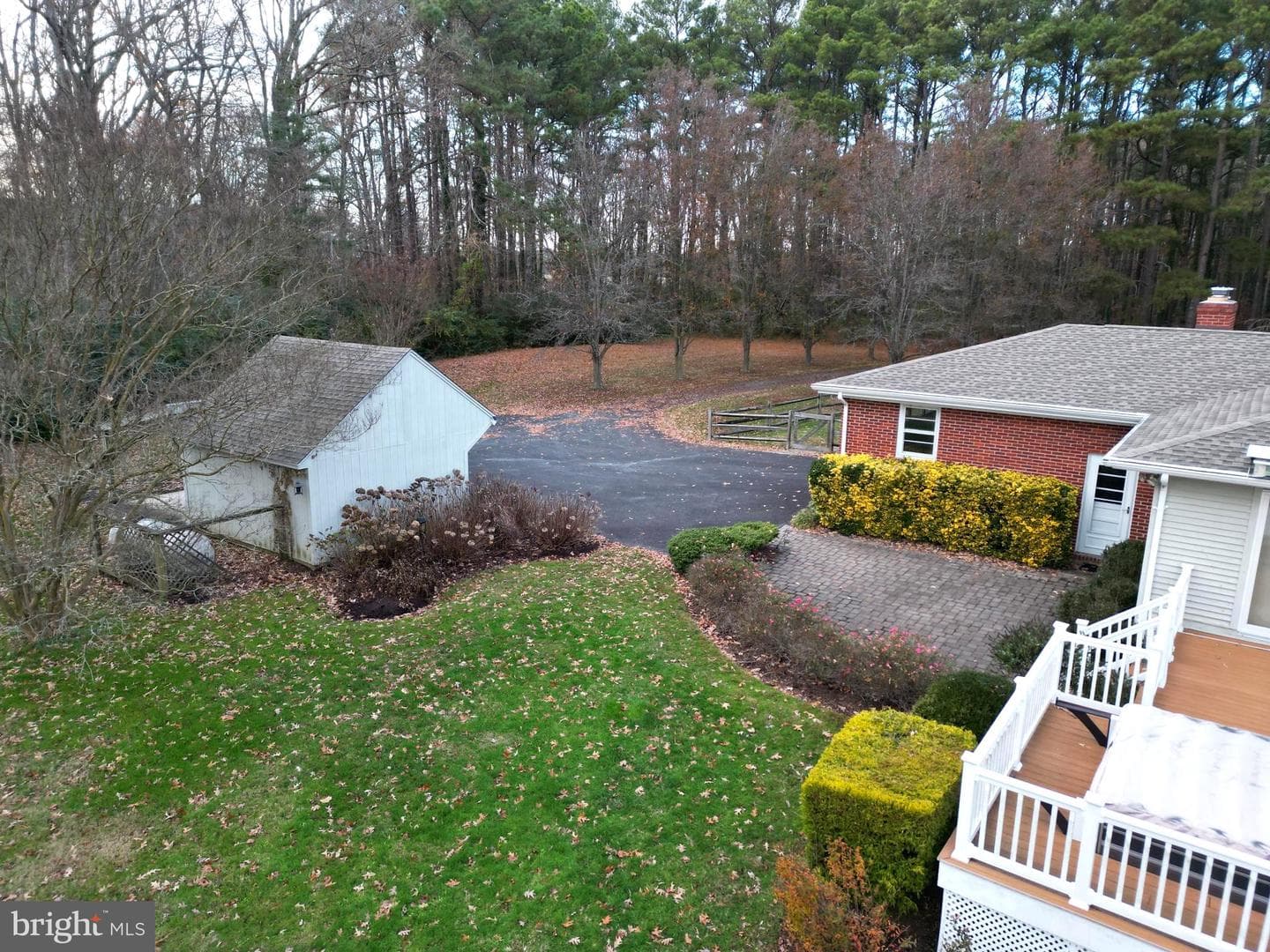 7361 Solitude Road photo 3