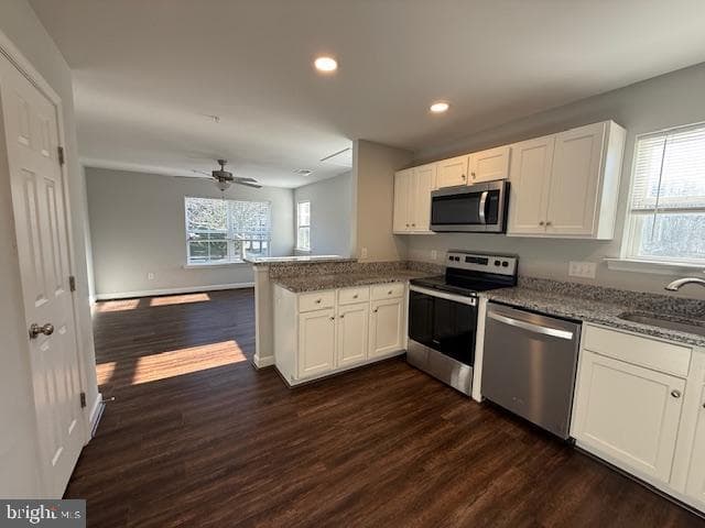 305 Bethune Drive photo 5