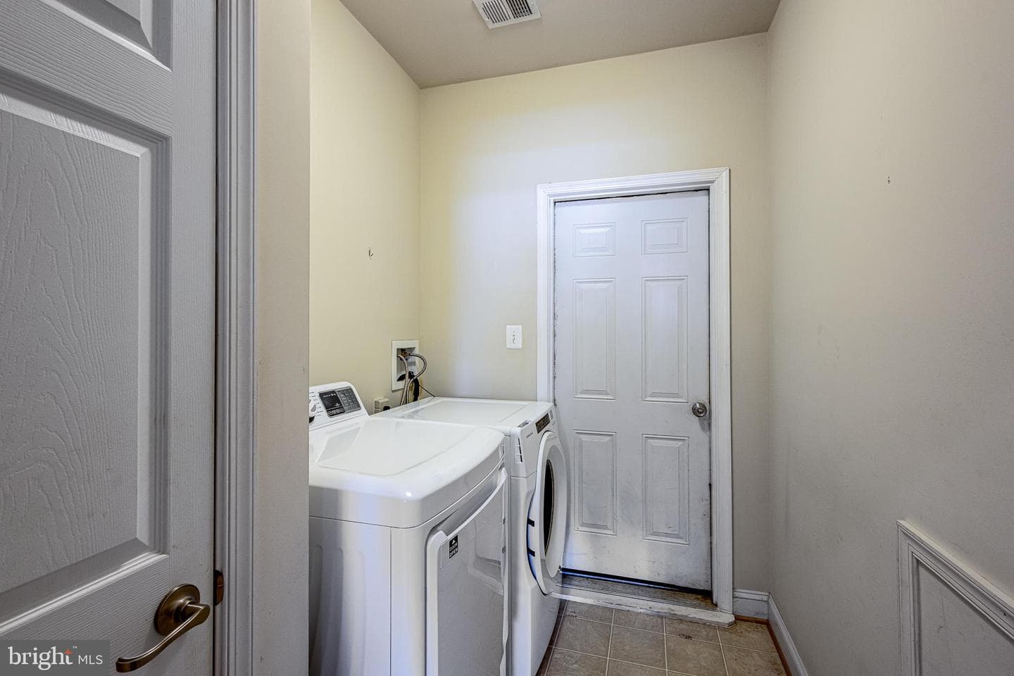 29141 Superior Circle photo 15