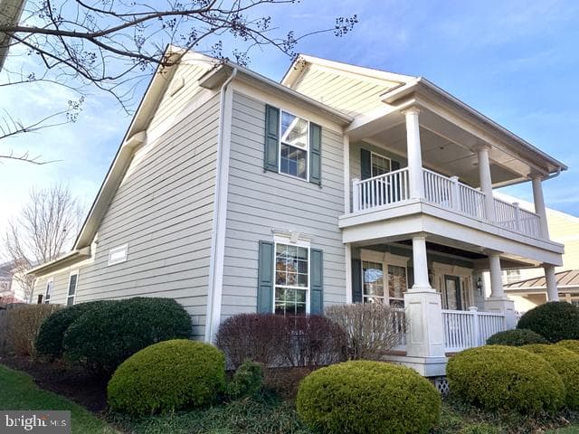 8014 Easton Village Drive photo 4