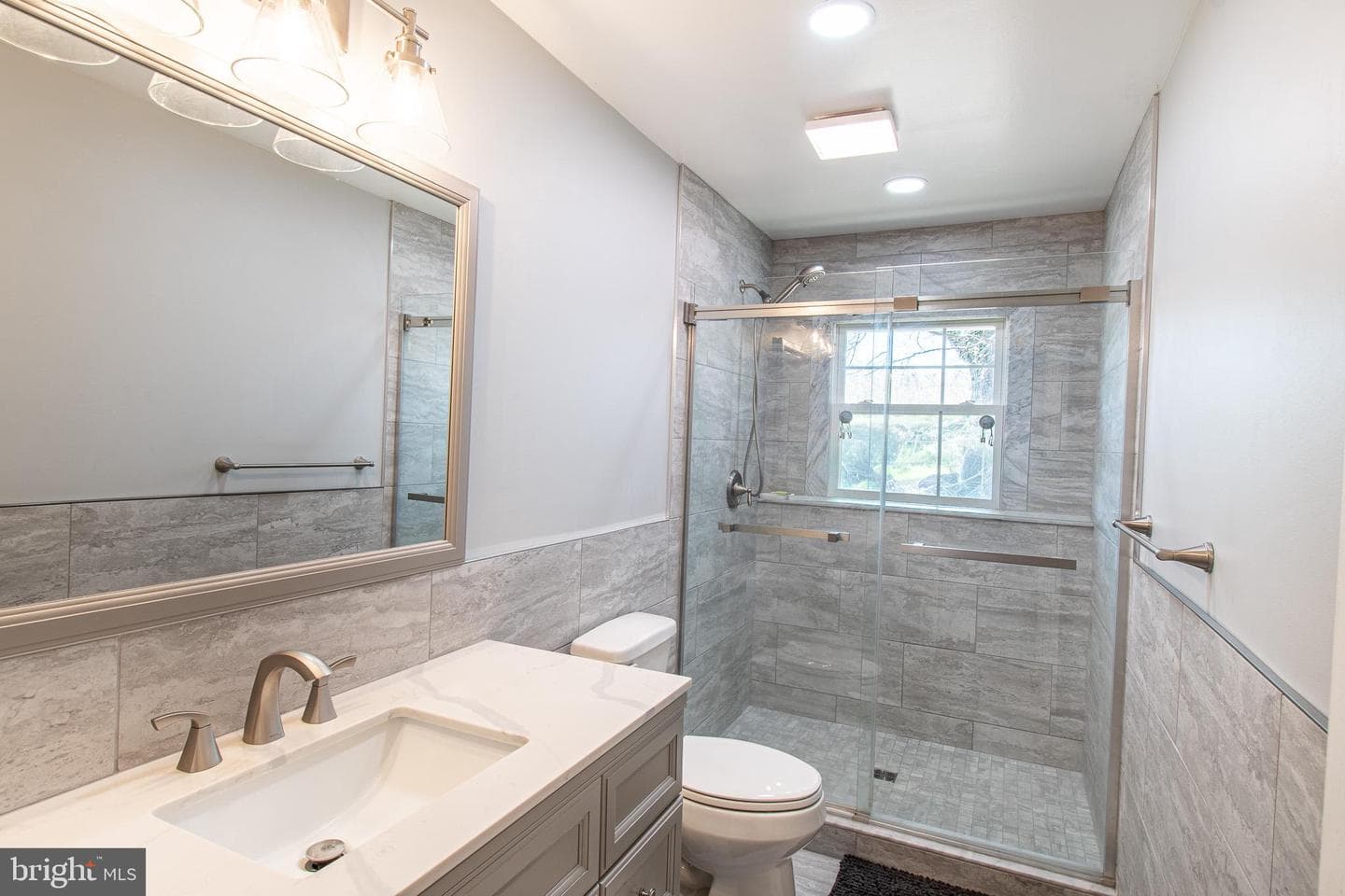 7364 Ocean Gateway, Easton