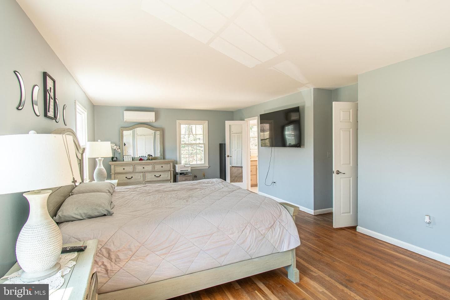 7364 Ocean Gateway photo 18
