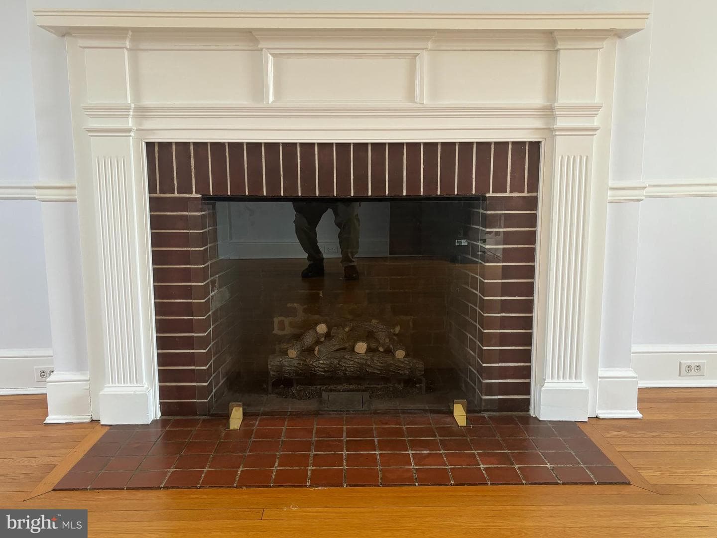 221 S Harrison Street photo 13