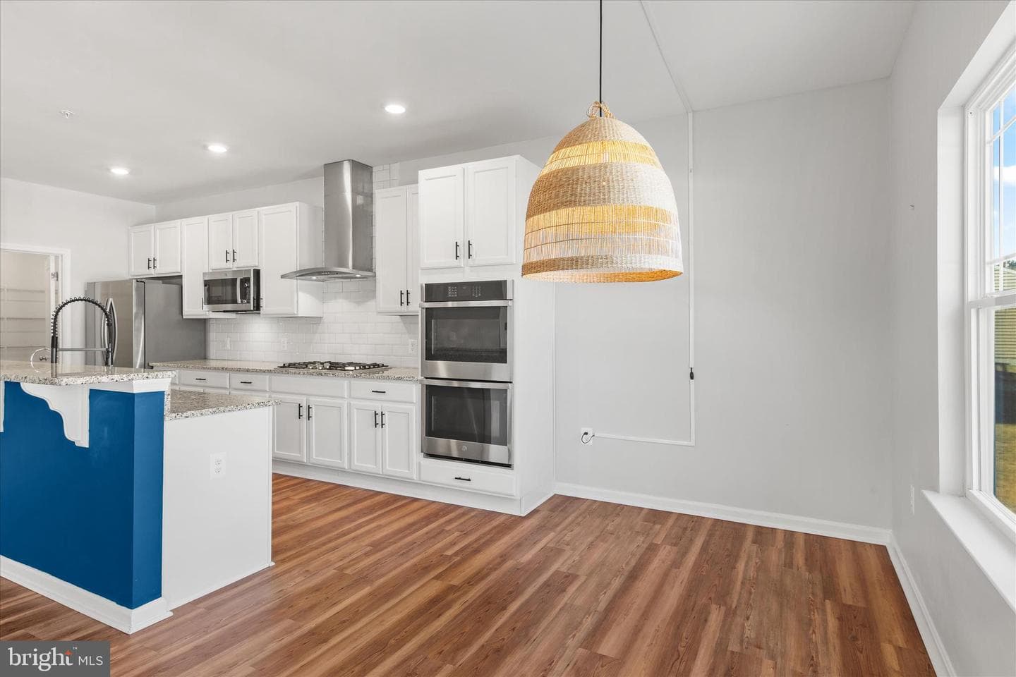 5559 Trafalgar Circle photo 17