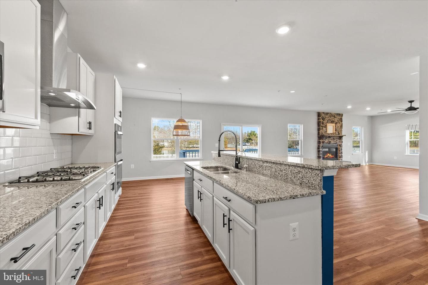 5559 Trafalgar Circle photo 24