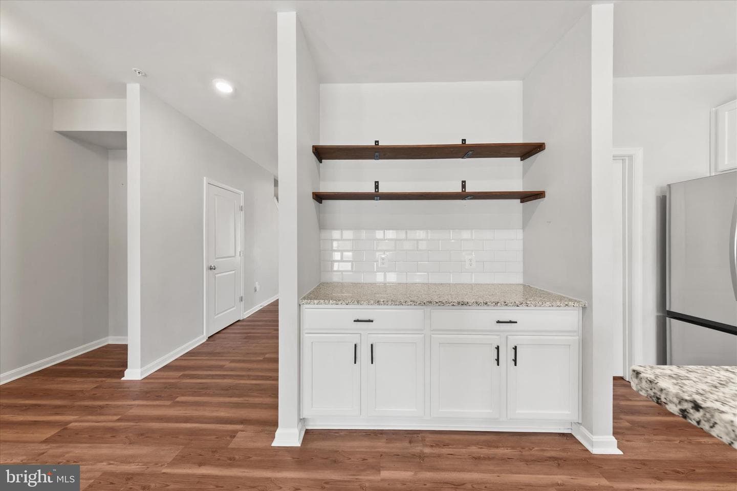5559 Trafalgar Circle photo 30