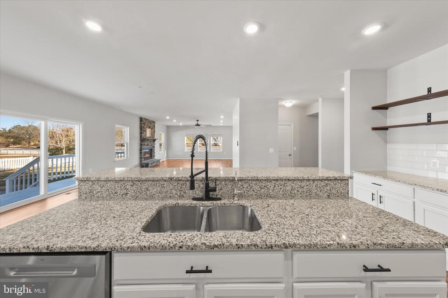 5559 Trafalgar Circle photo 32