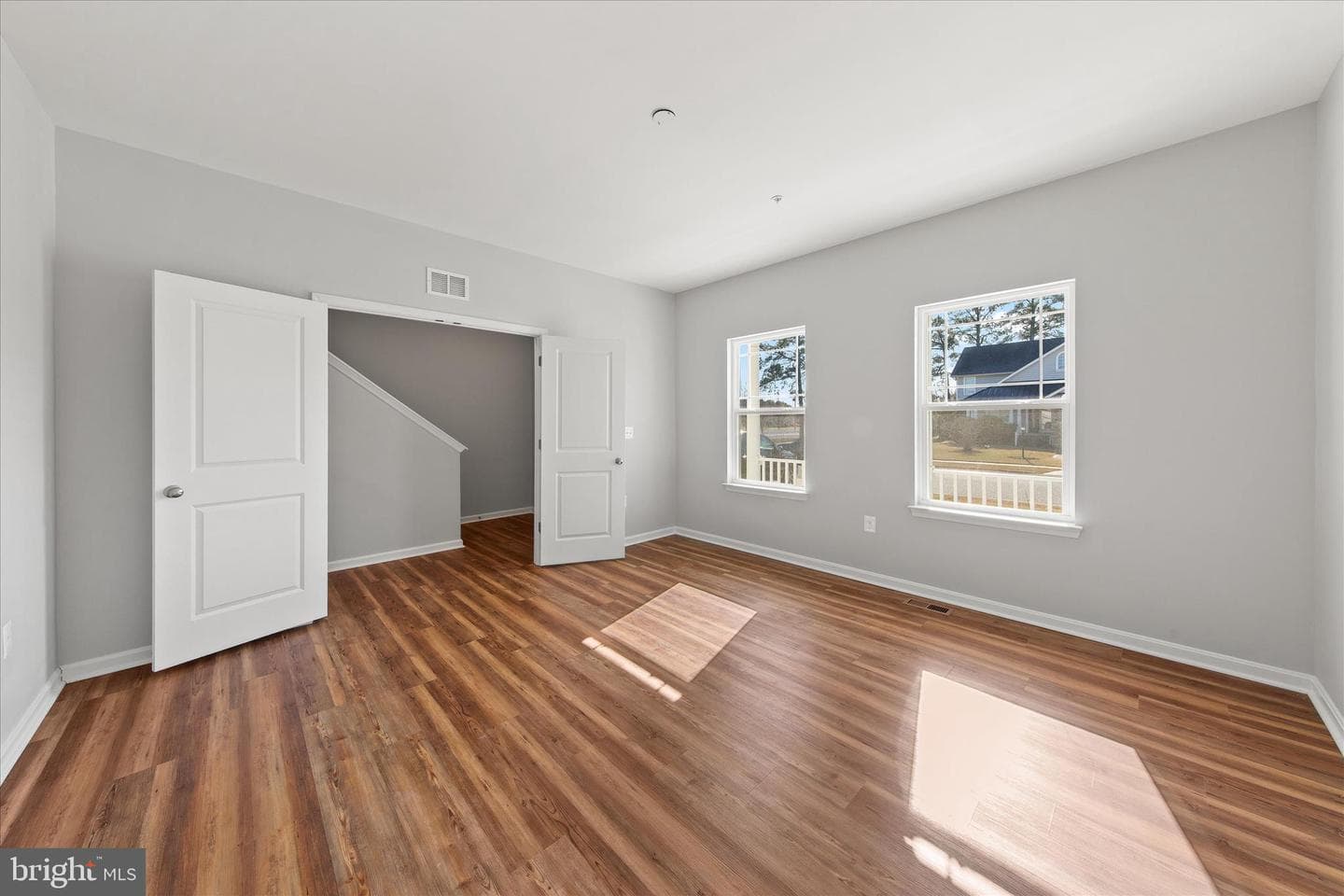 5559 Trafalgar Circle photo 34