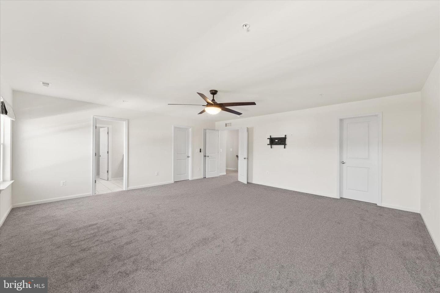 5559 Trafalgar Circle photo 46