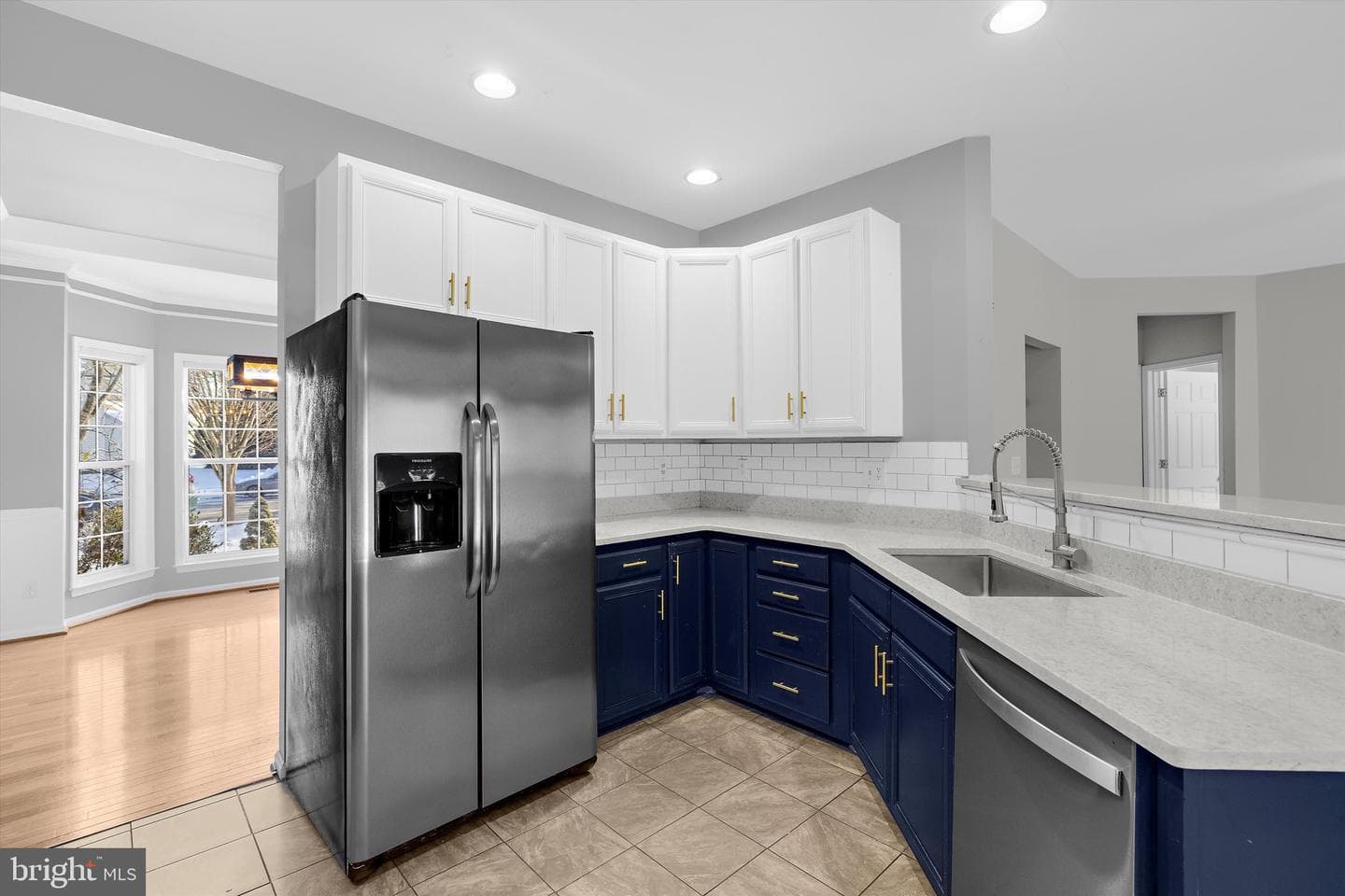 7144 Fir Street photo 5