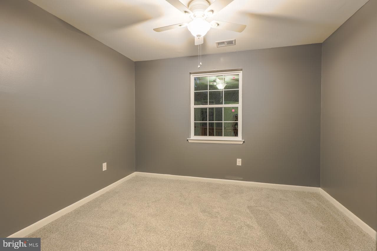 29595 Dutchmans Lane #42/701 photo 16