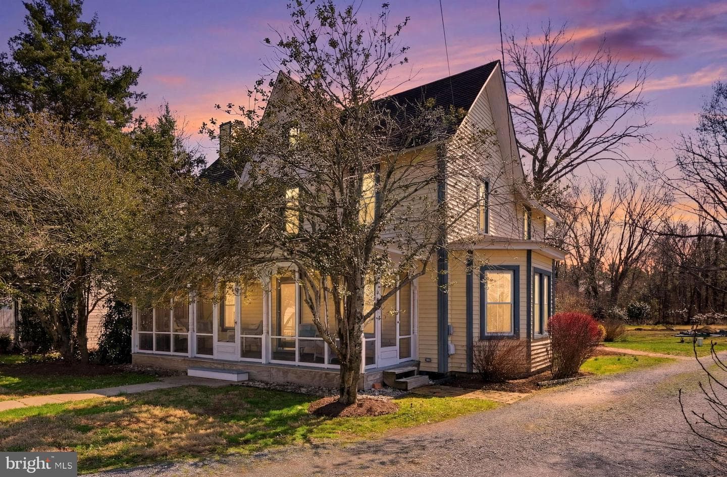 25913 Royal Oak Road photo 3
