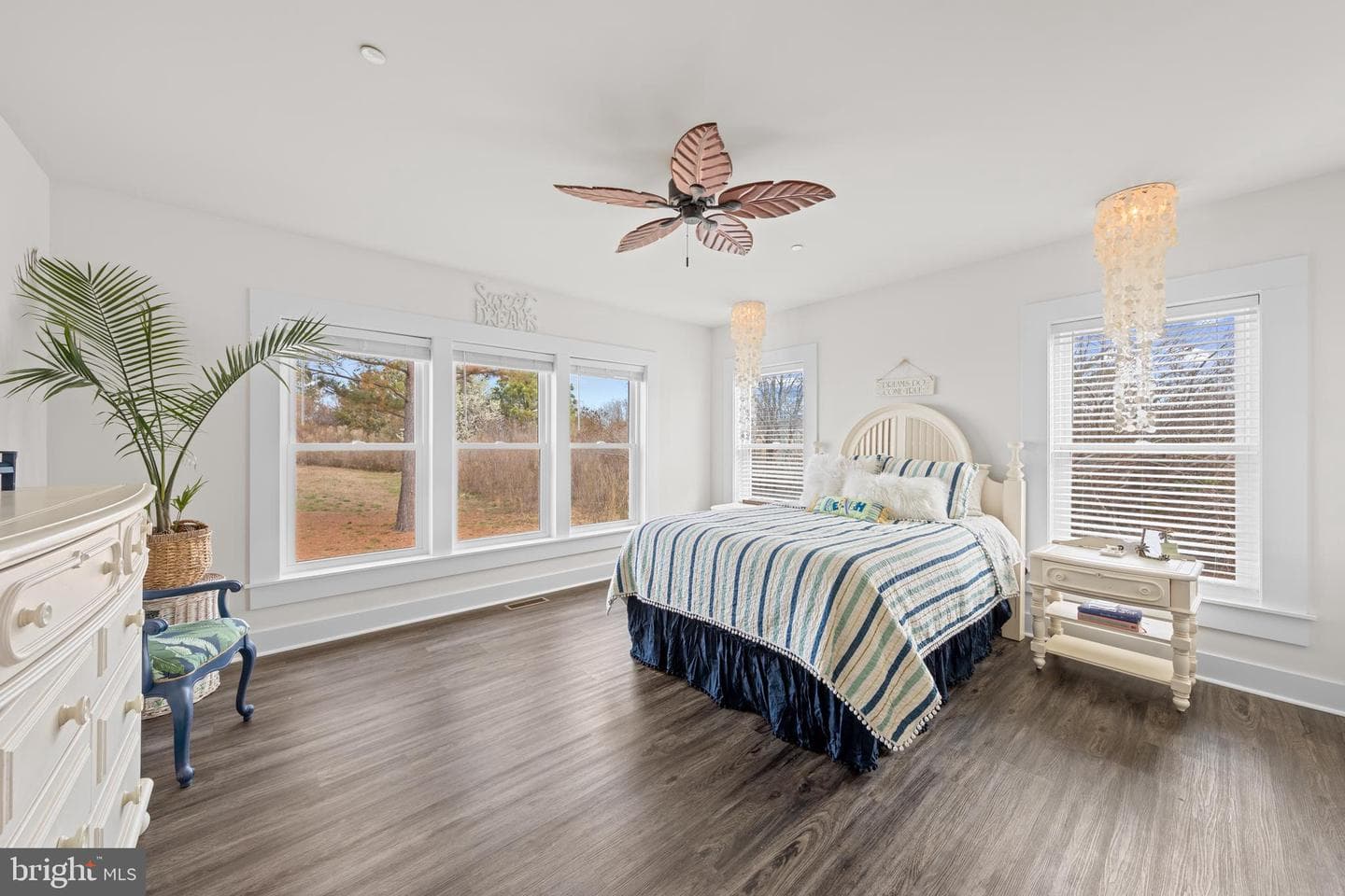 7650 Ferry Cove Road photo 18