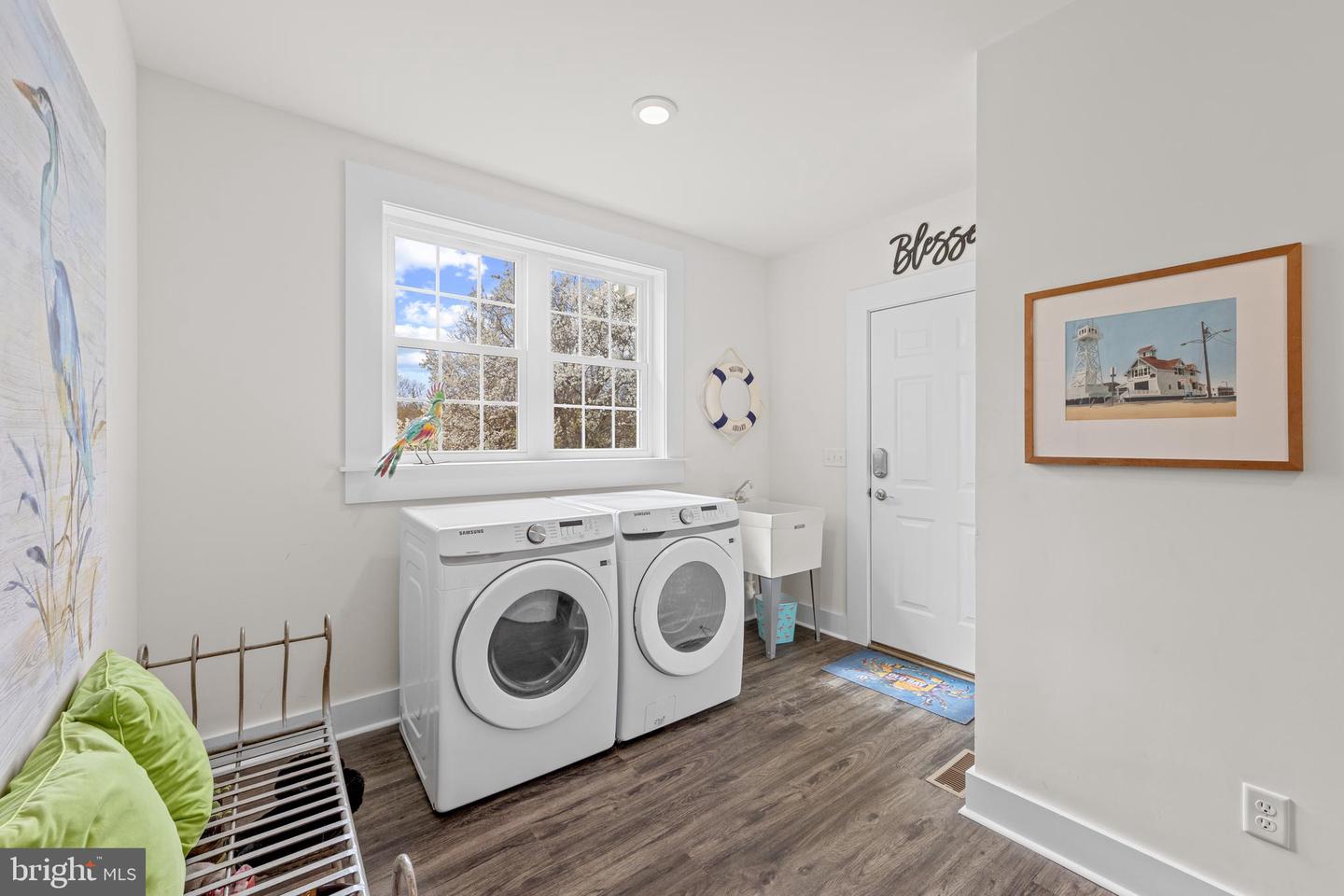 7650 Ferry Cove Road photo 30