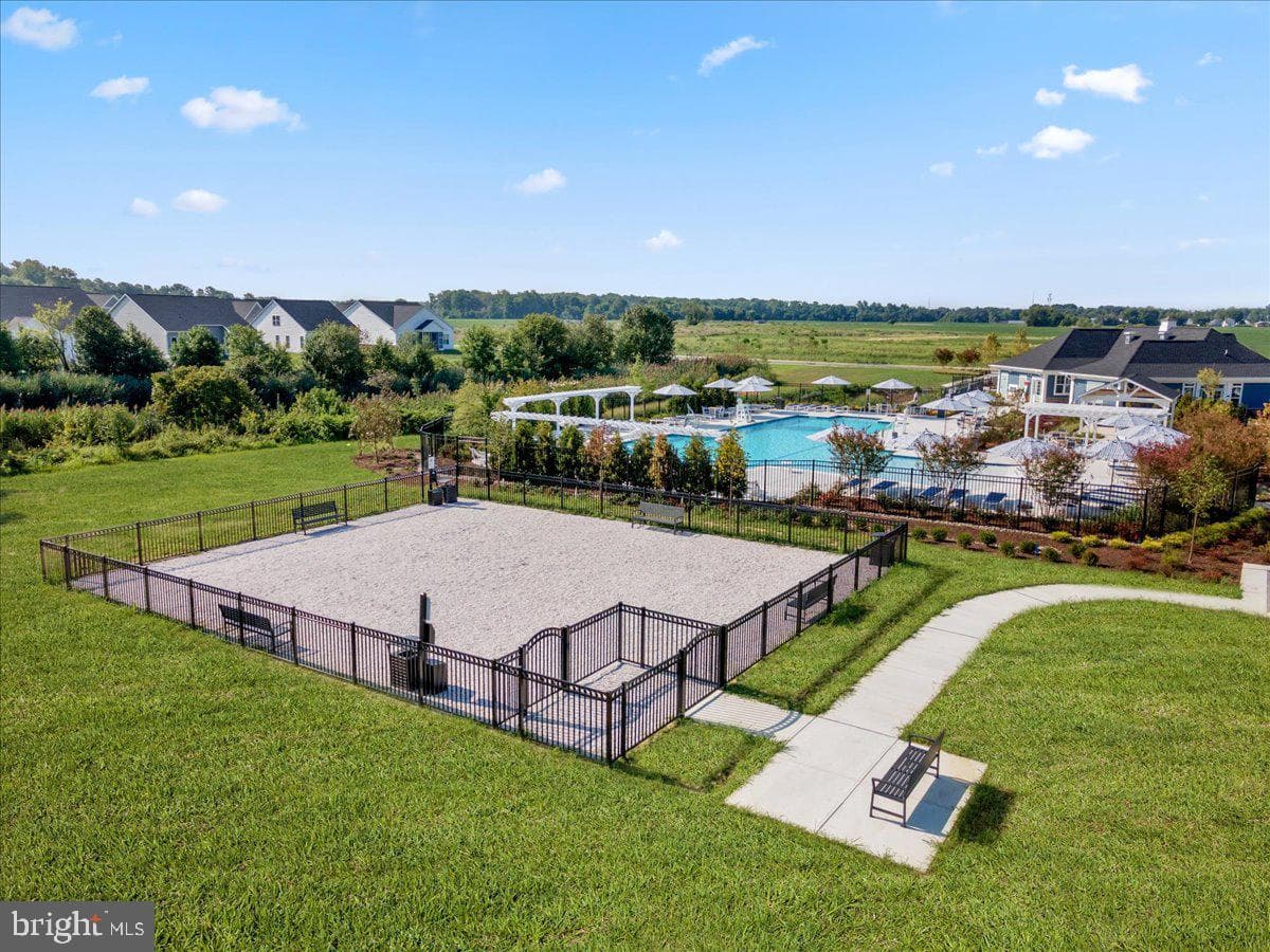 1003 Champlain Court photo 43