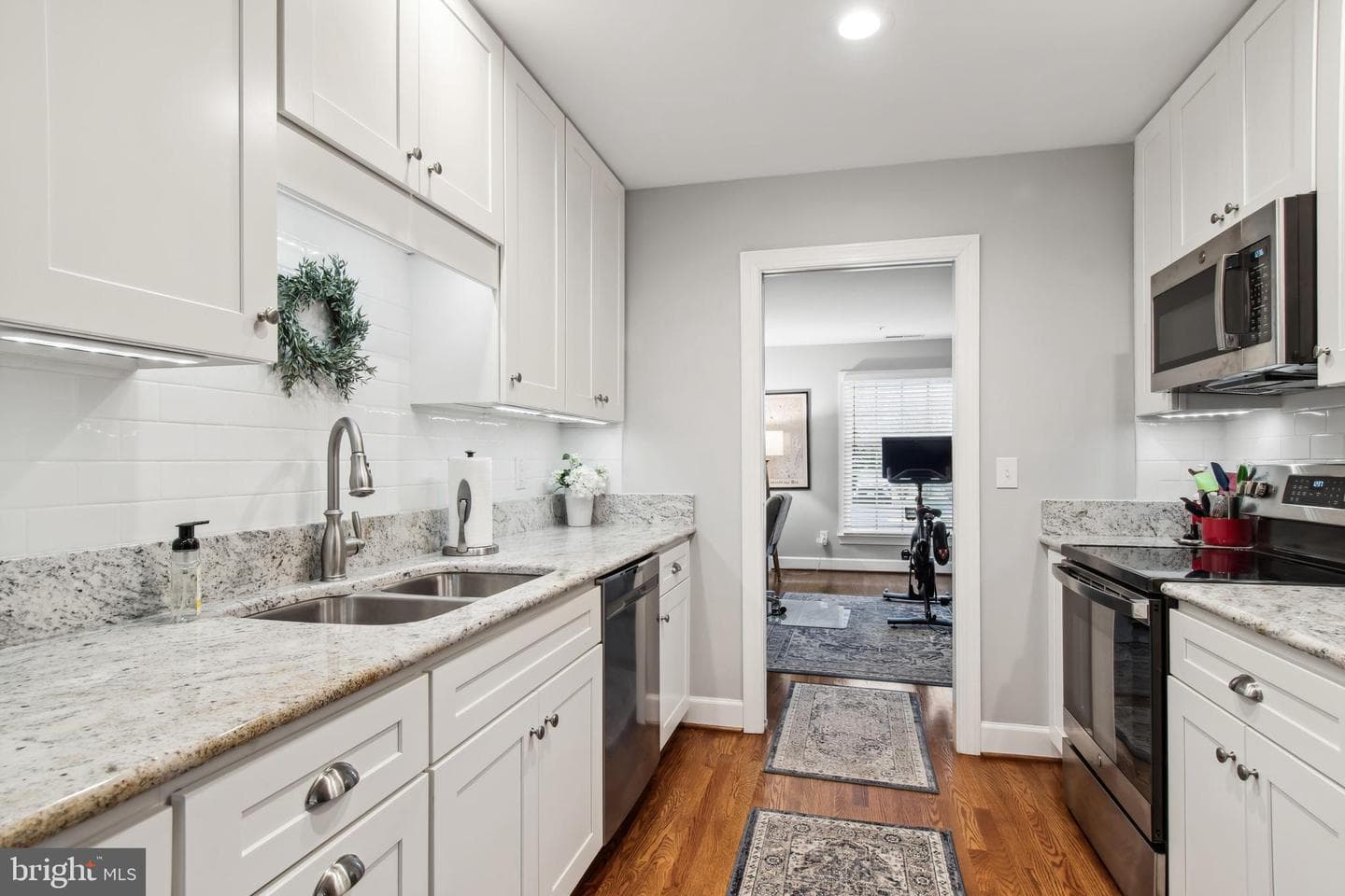 9518 Quail Hollow #702 photo 14