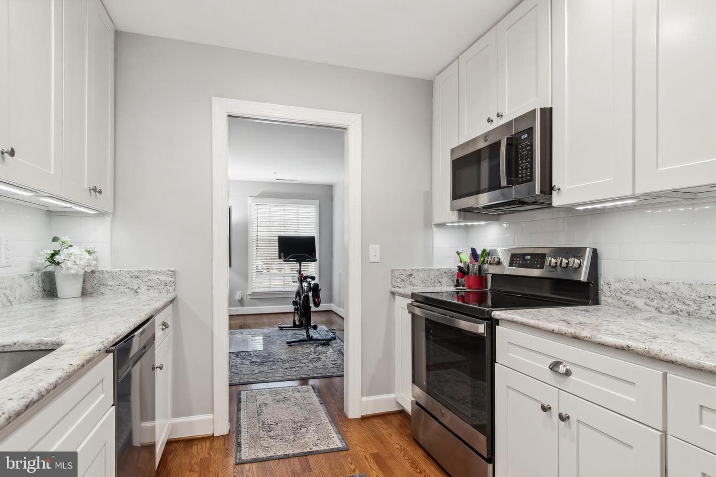 9518 Quail Hollow #702 photo 15