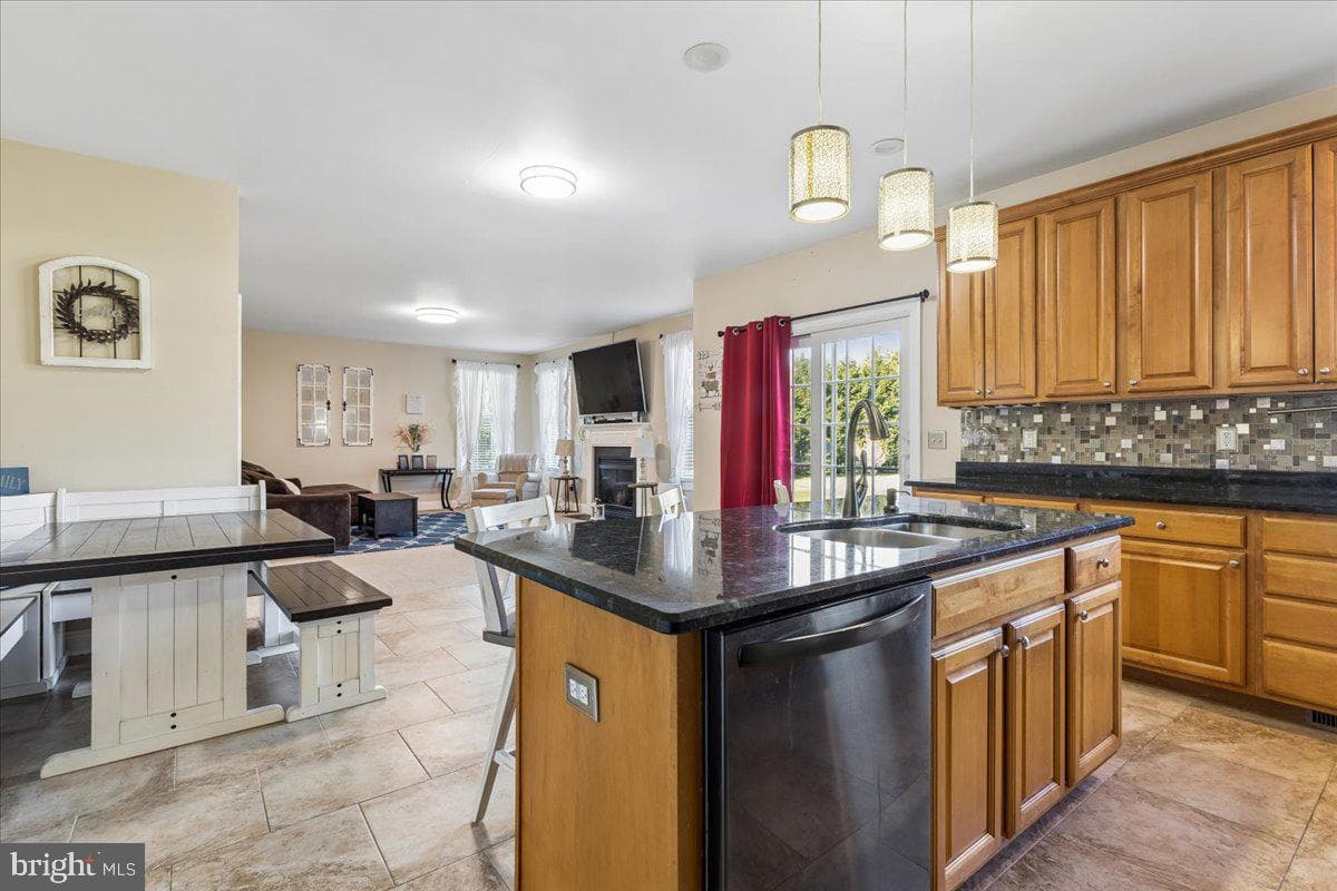 13460 Rustling Oaks Drive photo 30