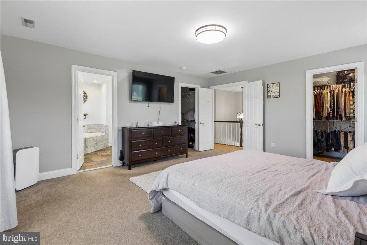 13460 Rustling Oaks Drive photo 37