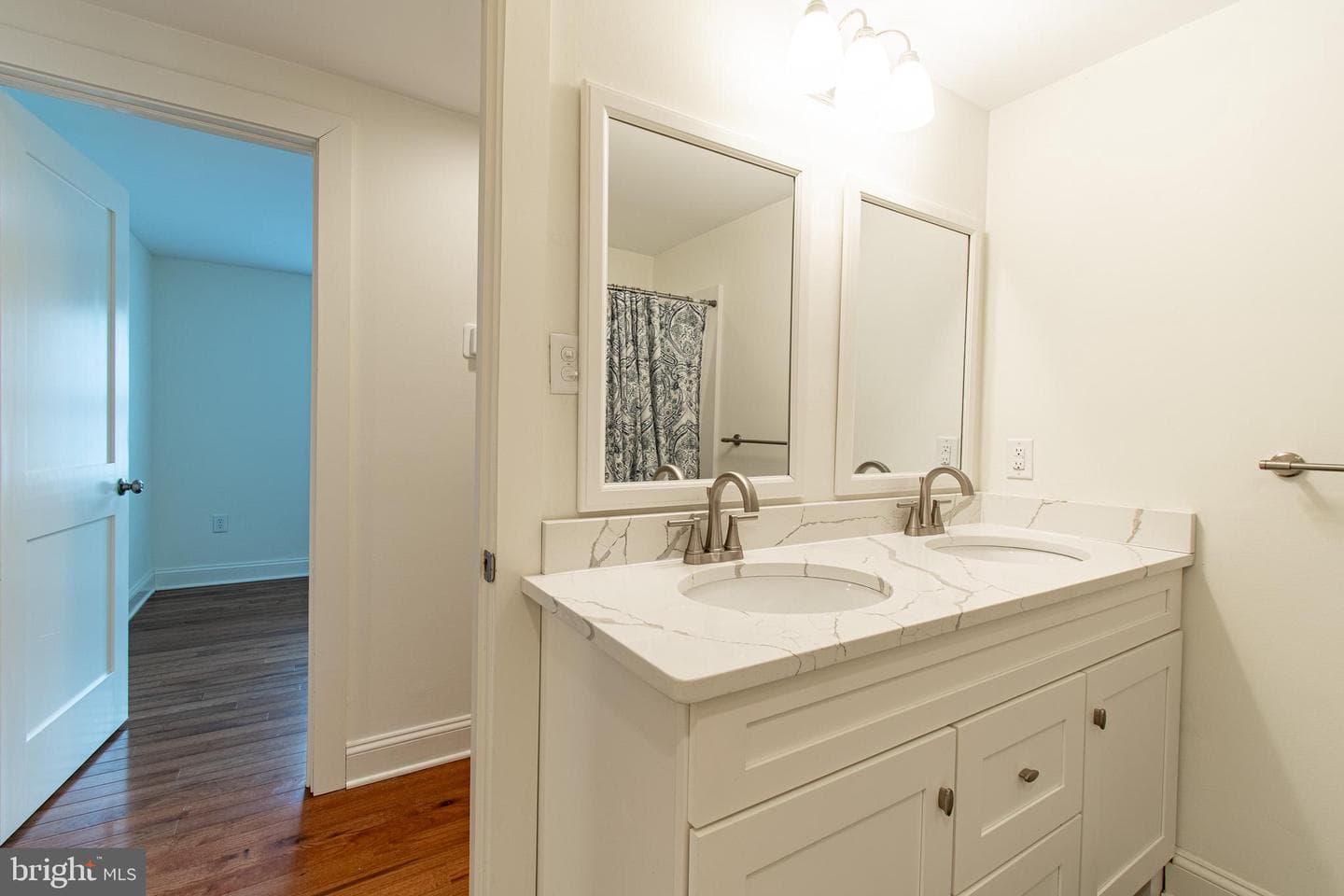 101 Brooks Lane photo 14