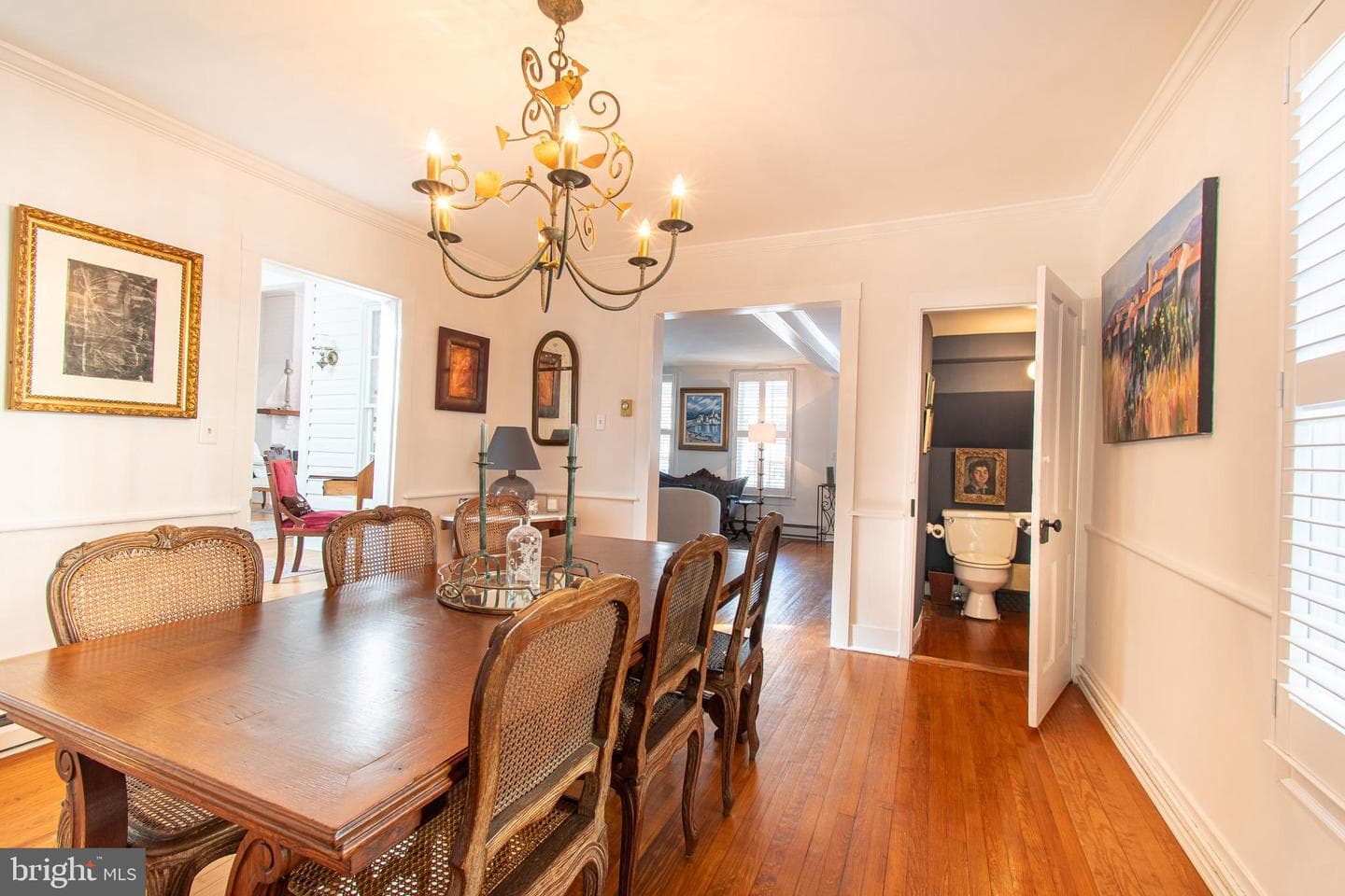 114 E Chew Avenue photo 13