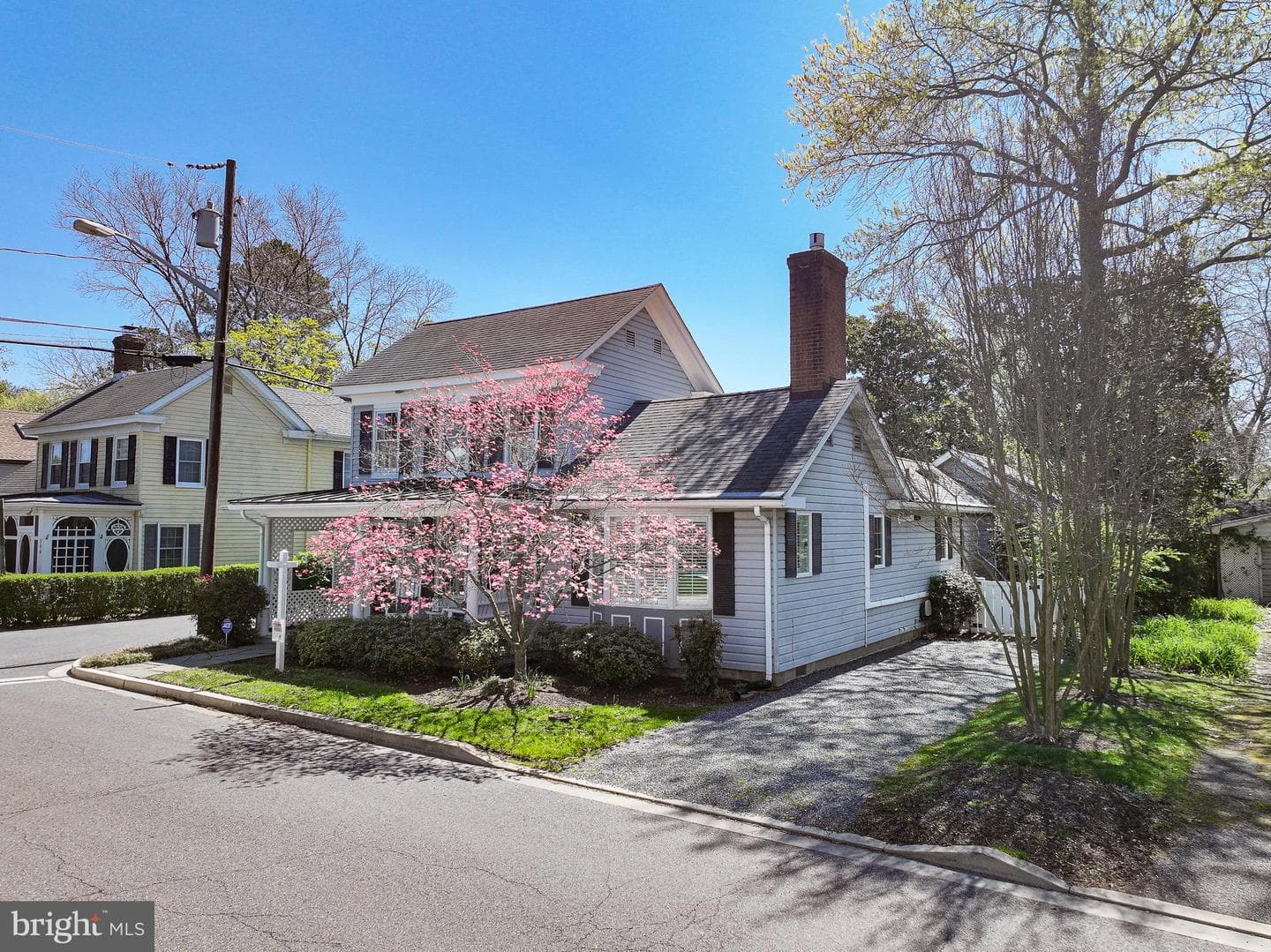 114 E Chew Avenue photo 51