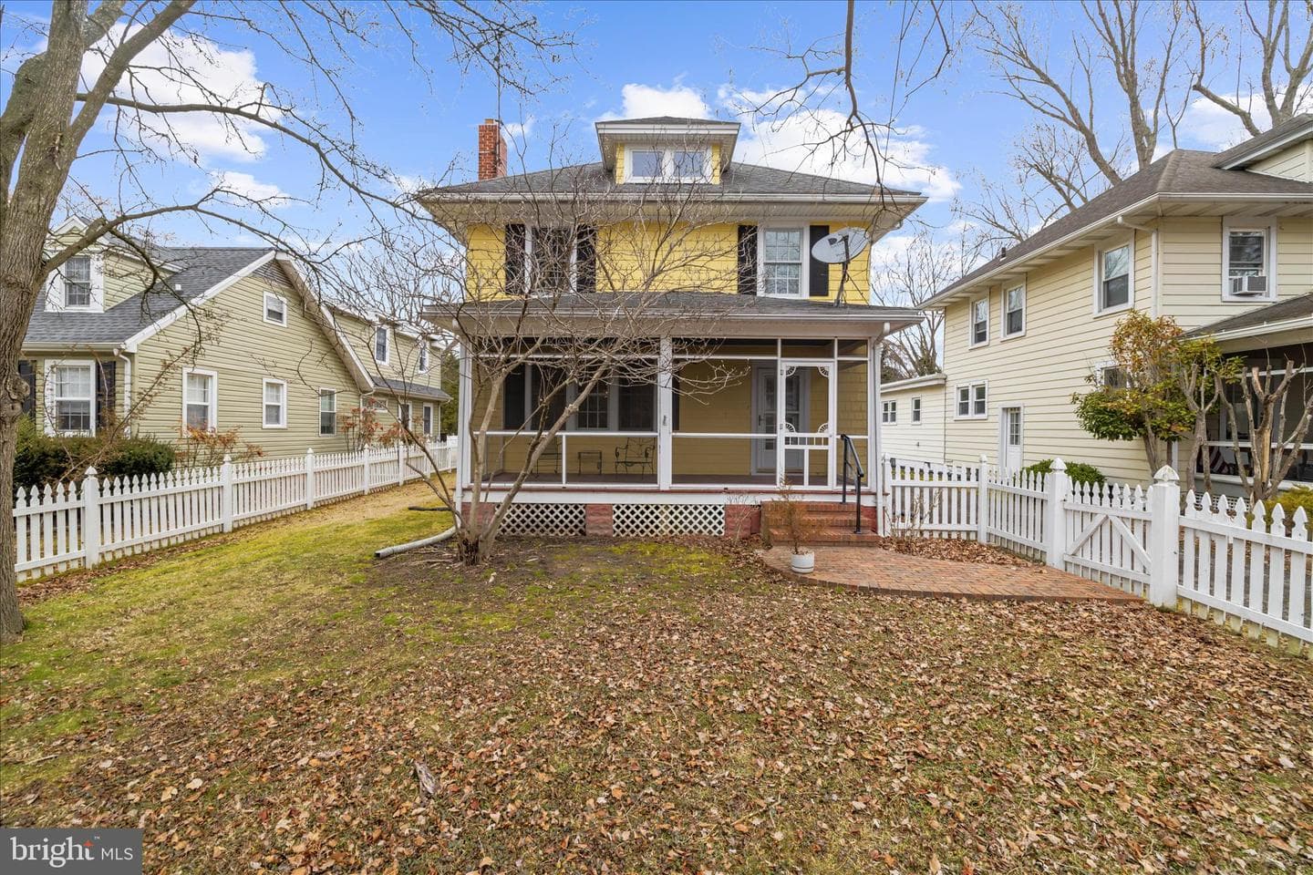 315 Dutchmans Lane photo 5