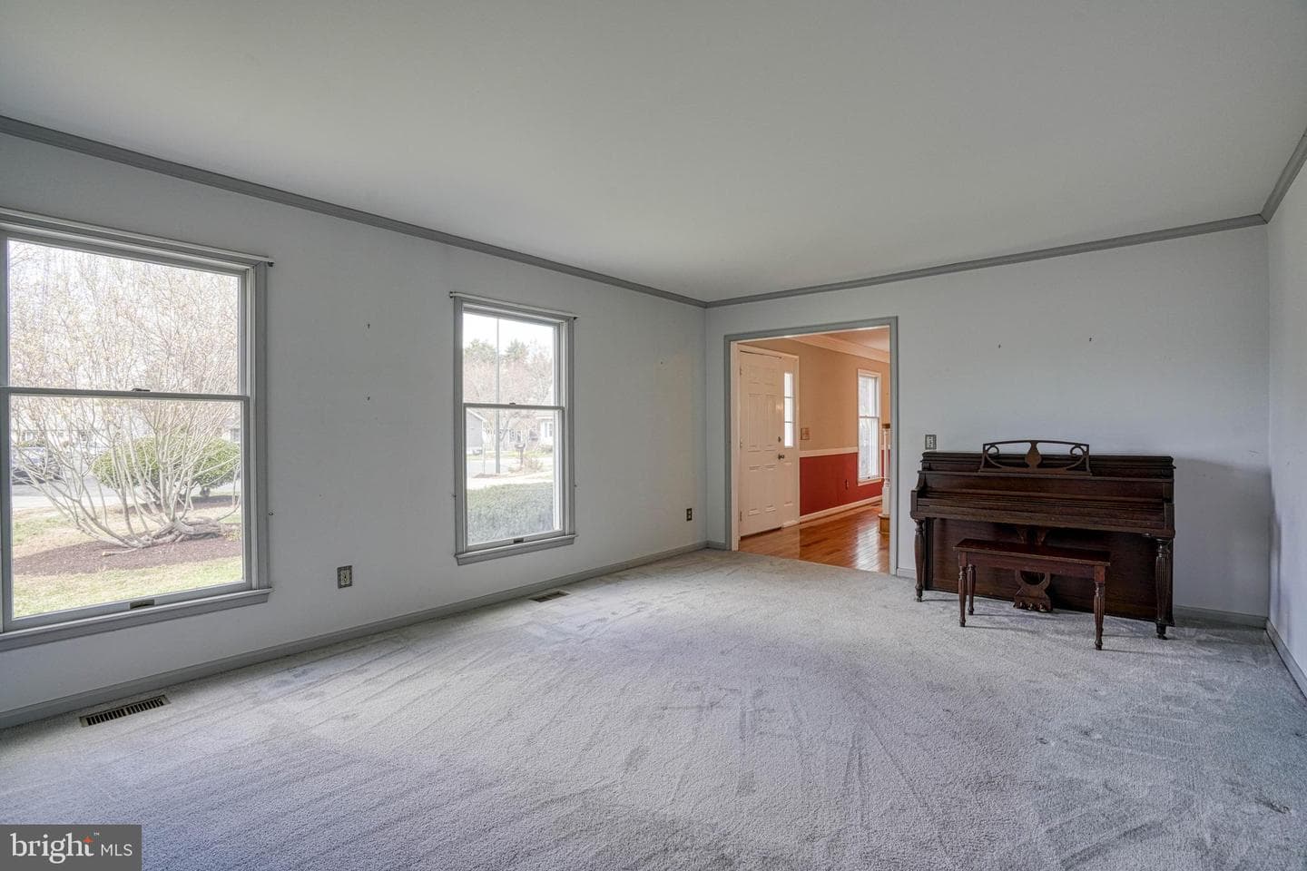 200 Spring Drive photo 14