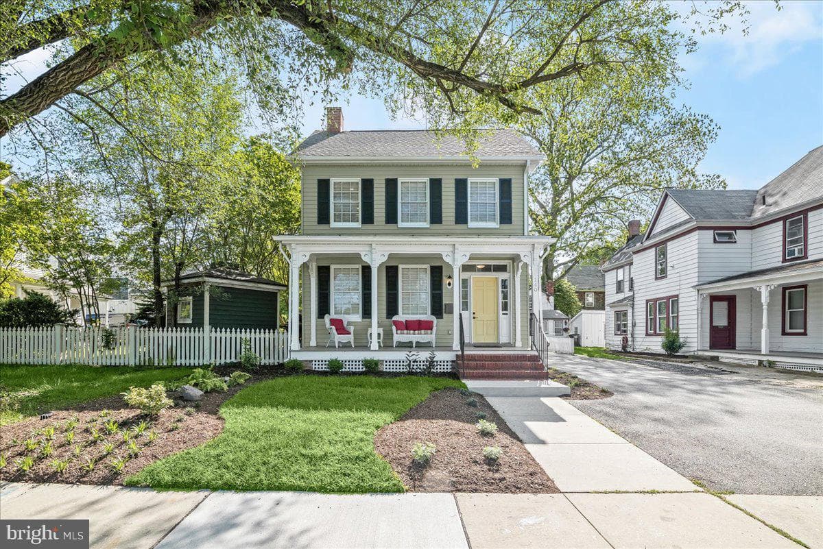 140 S Washington Street, Easton