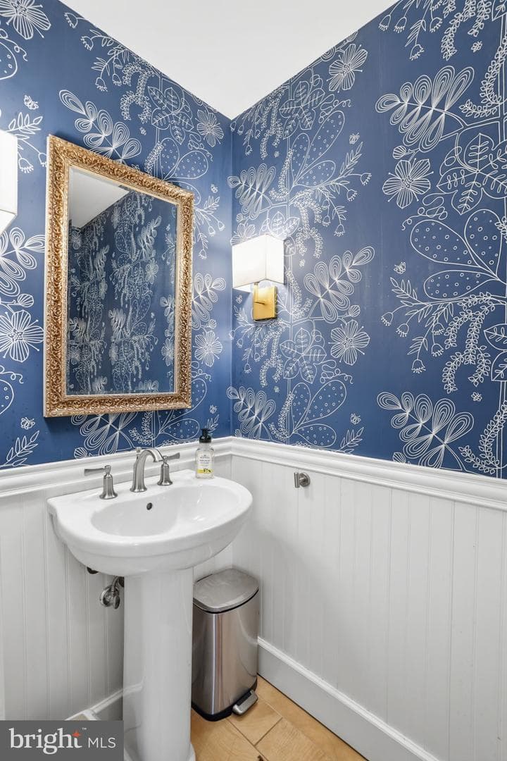 209 Goldsborough Street photo 21