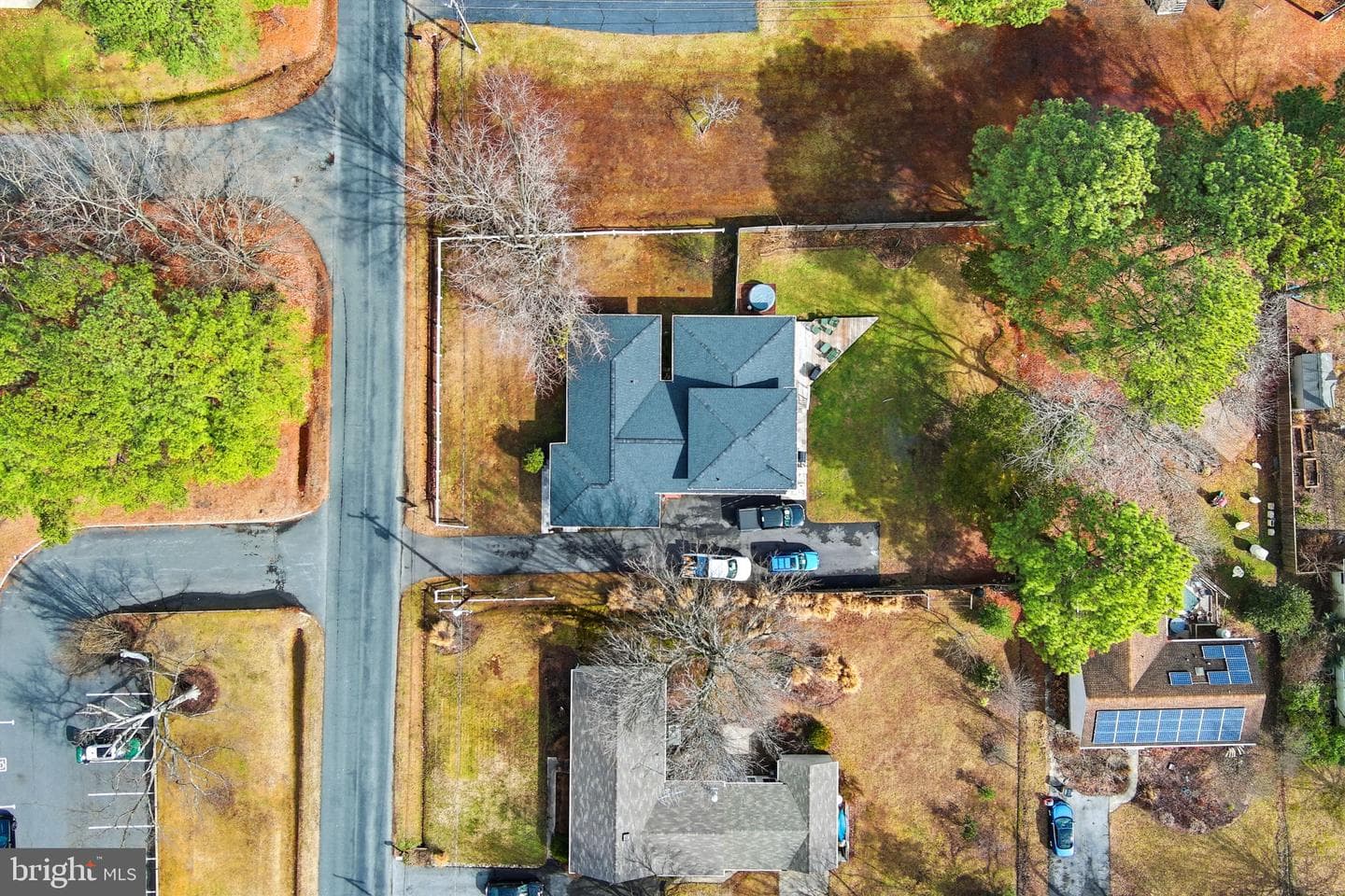 204 Lincoln photo 14