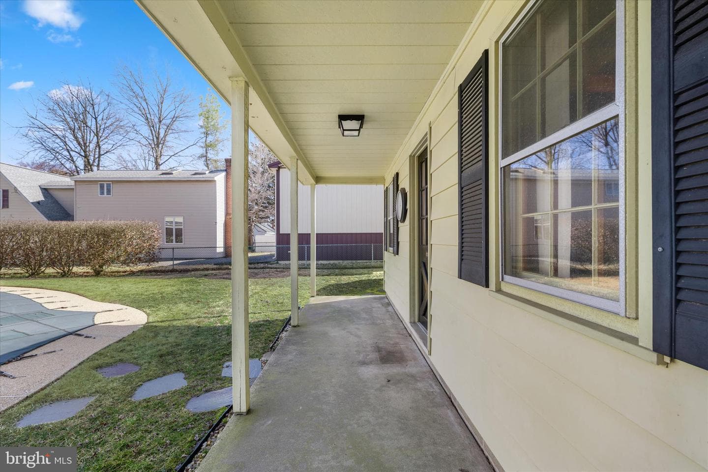 704 Elizabeth Street photo 38
