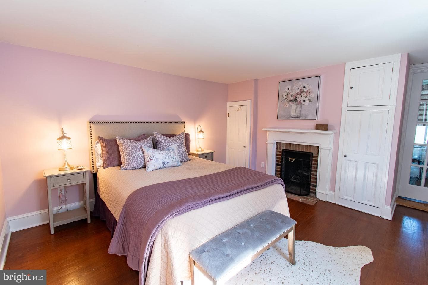 114 W Chestnut Street photo 26