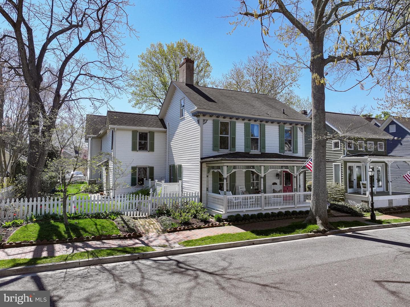 114 W Chestnut Street photo 66