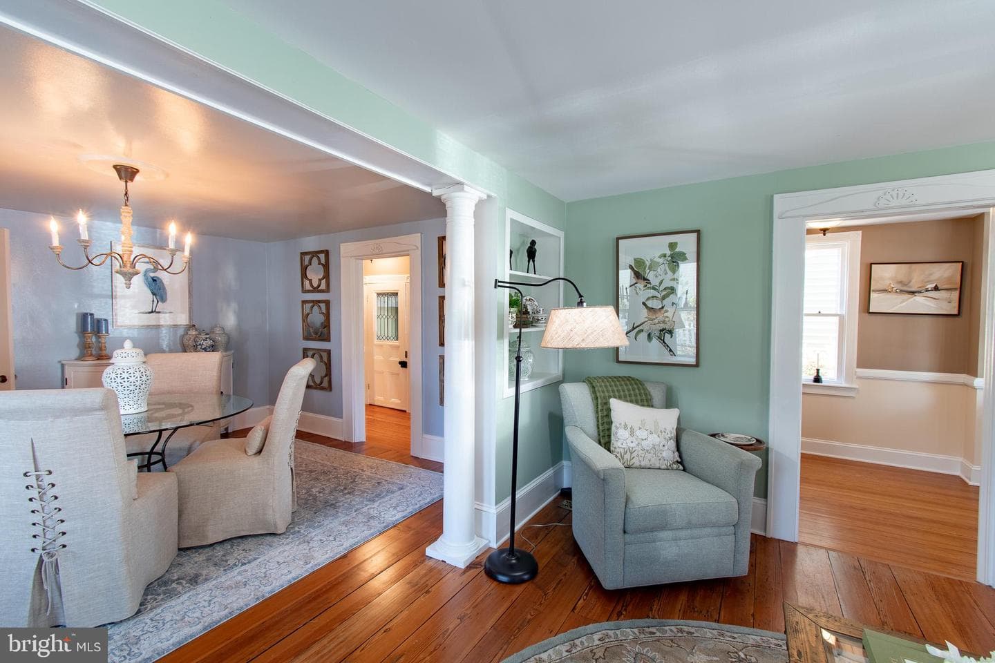 114 W Chestnut Street photo 9